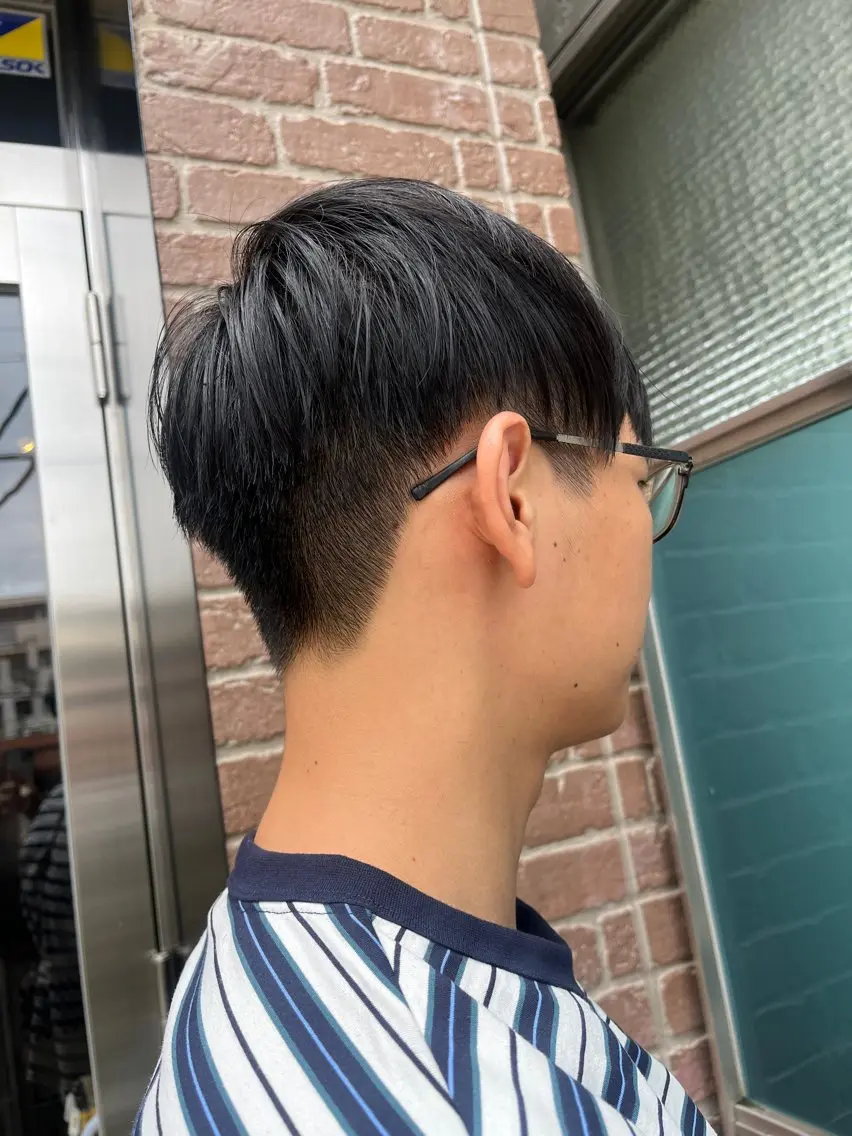 ショート メンズ メンズブリーチ メンズハイライト メンズインナーカラー メンズ韓国風 ボブ 久木原 ゆりのヘアスタイル