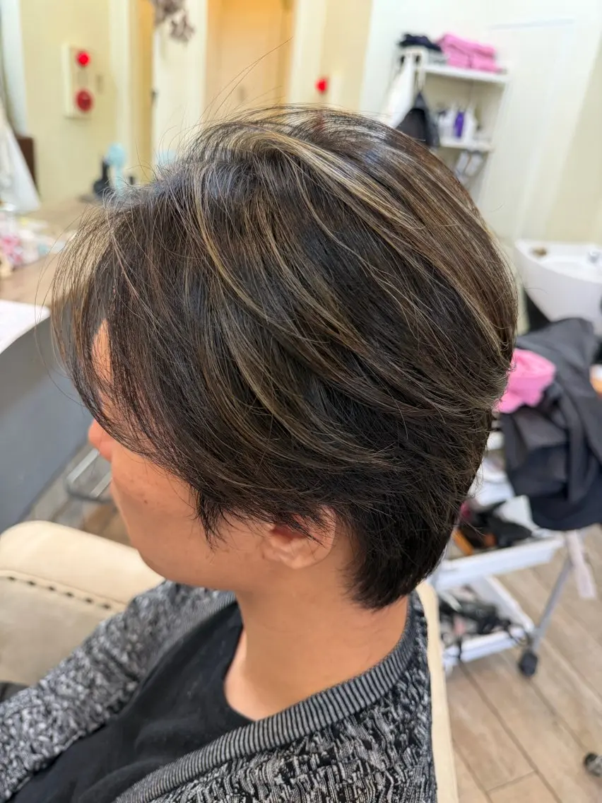 カラー メンズ カット ヘアカラー トリートメント 鶴見 和美のヘアスタイル