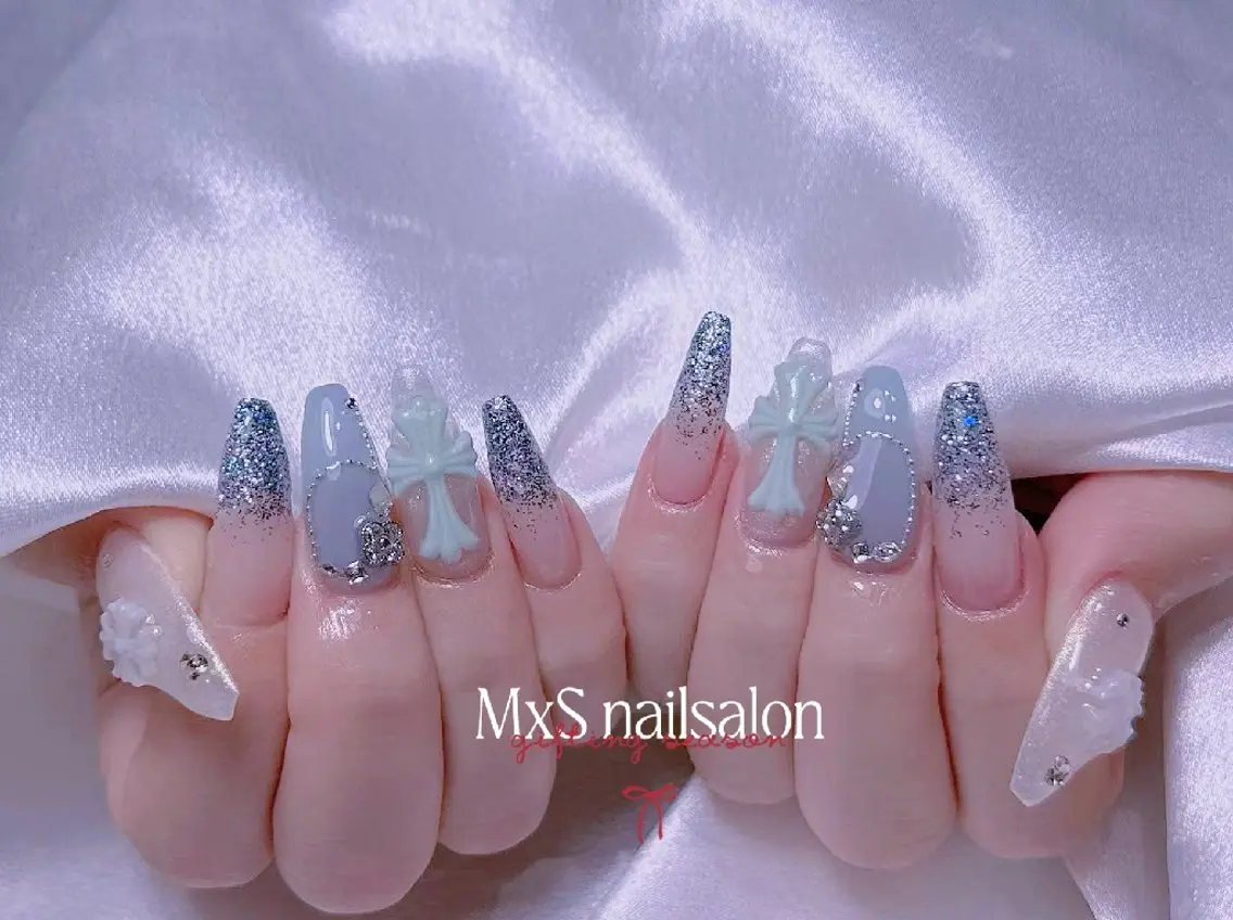 ネイル ジェルネイル マグネットネイル パラジェル 春ネイル ワンホンネイル ハンドネイル ハンドケア MxS リィリィのネイルデザイン