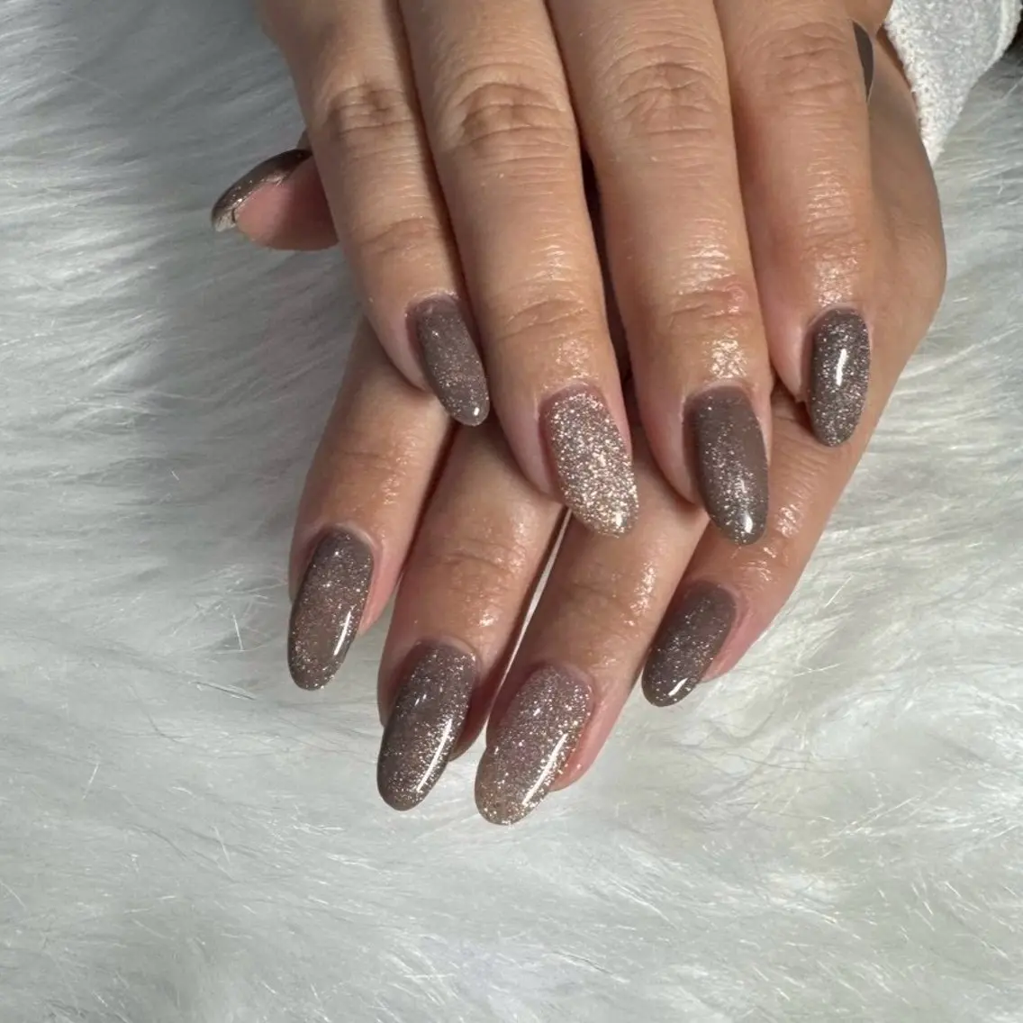 ネイル フットネイル ラメ(グリッター) ハンドネイル LAVISH manaのネイルデザイン