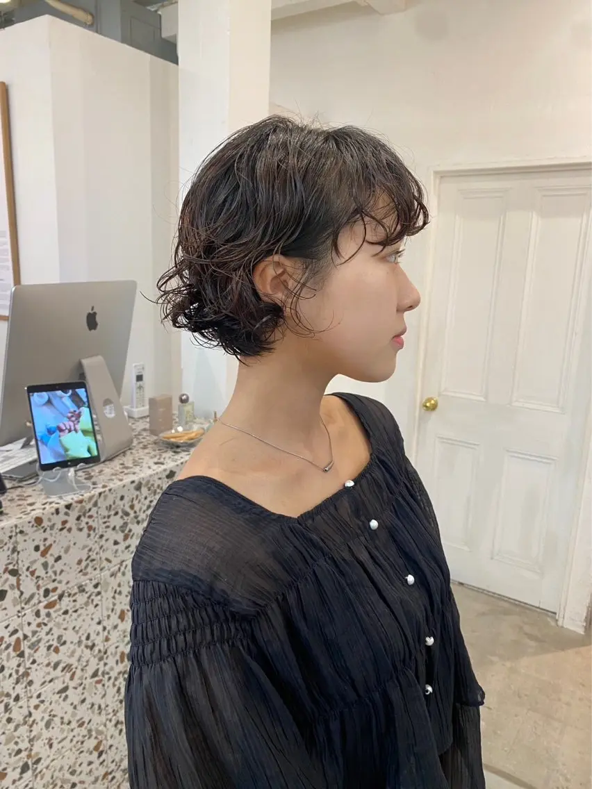 ショート パーマ Ravo 西村 優花のヘアスタイル