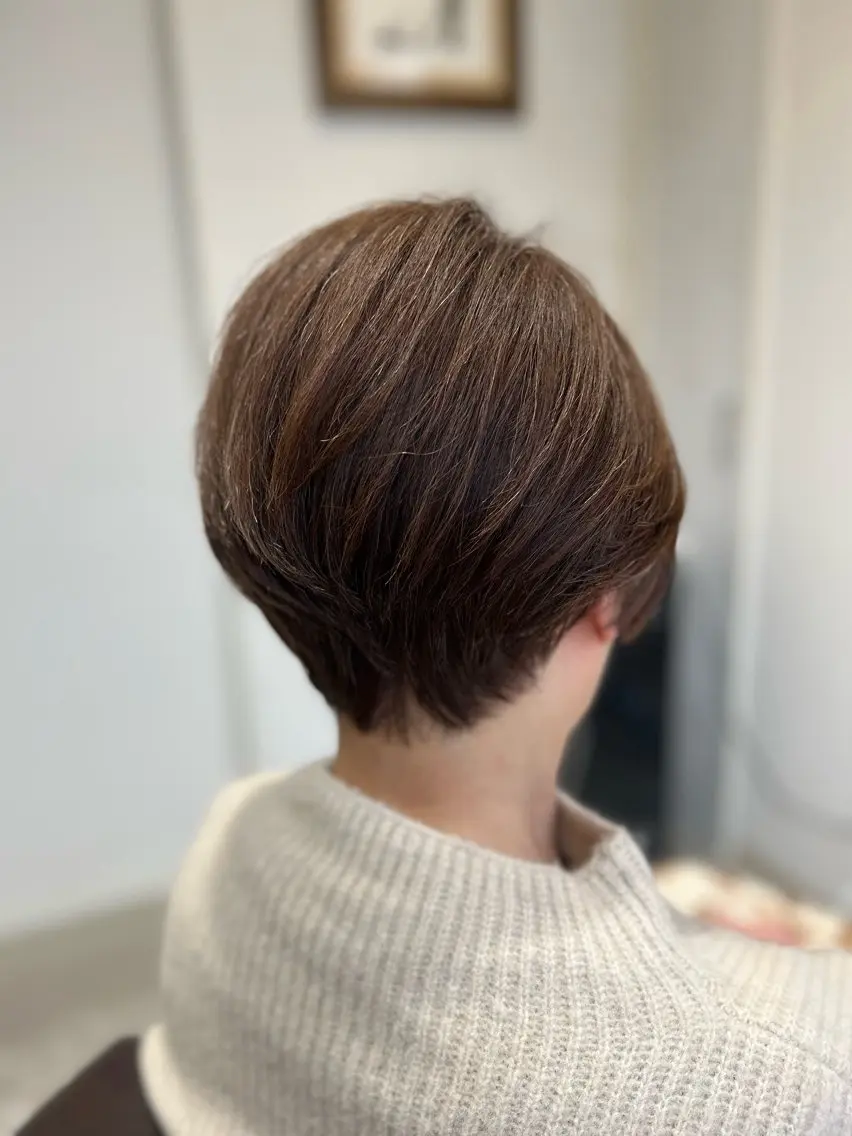 ショート ショートヘア カット ヘアカラー 柴田 久美子のヘアスタイル