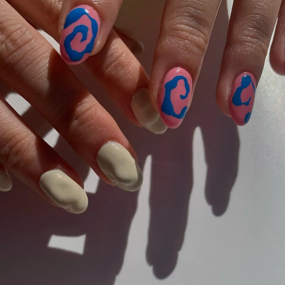 ネイル ハンドネイル nailsalon nuit.のネイルデザイン