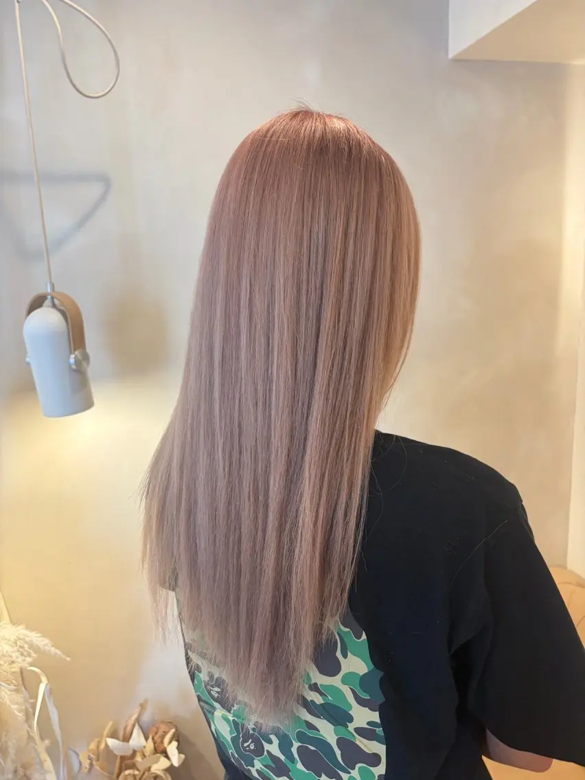 ロング カラー ブリーチ募集🪷 miyuのヘアスタイル