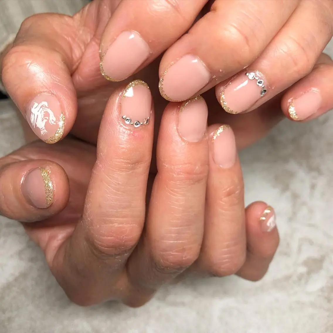 ネイル フレンチネイル thrush nailsのネイルデザイン