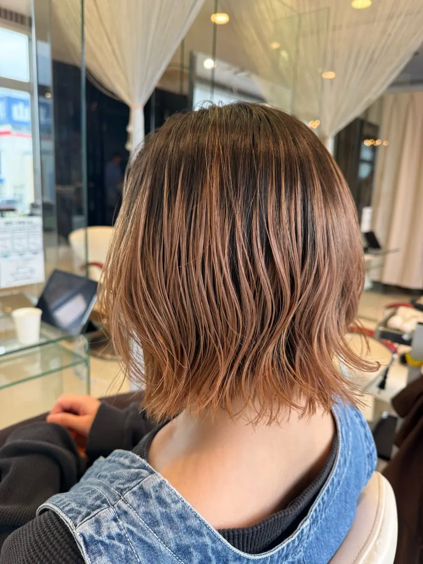 ミディアム カンノ サトシのヘアスタイル