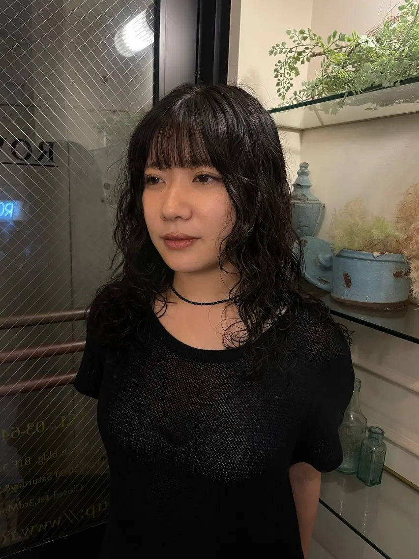 セミロング パーマ セミロングパーマ レイヤーカット パーマ rin🩰ハイトーン /レディースパーマのヘアスタイル