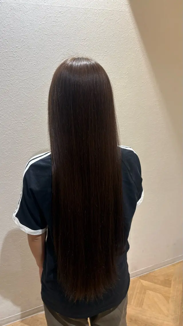 ロング カラー ヘアカラー トリートメント 伊藤 あずみのヘアスタイル