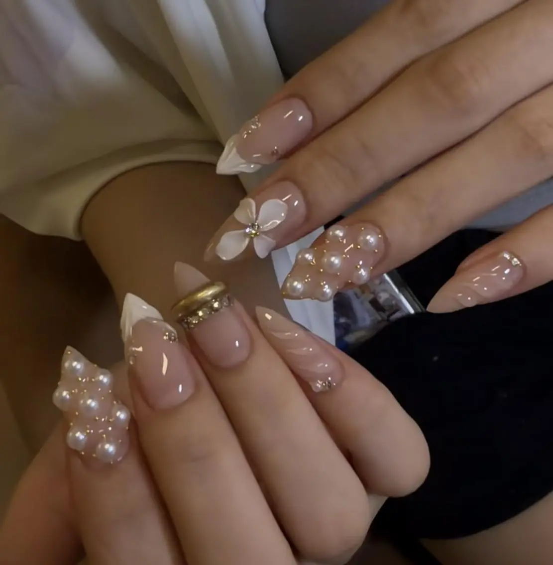 ネイル ハンドネイル 🎀 Ayaka_nailのネイルデザイン