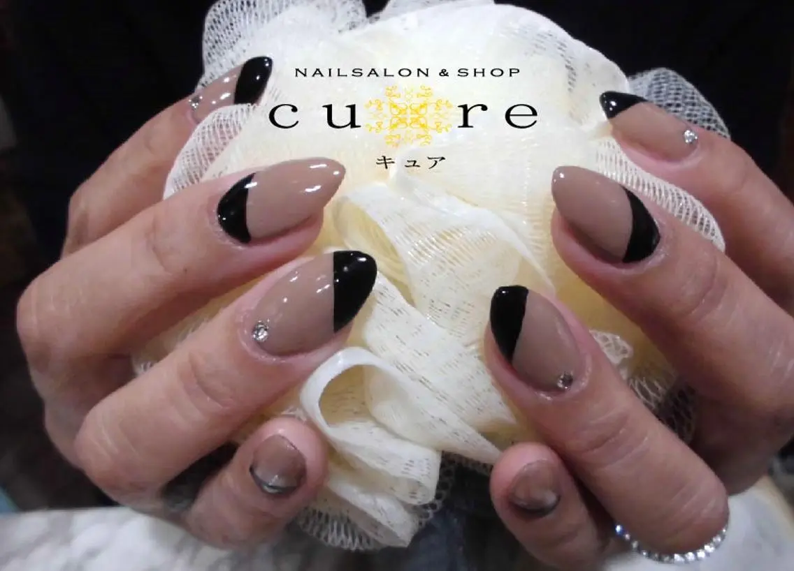 ネイル ネイルサロン Cureのネイルデザイン
