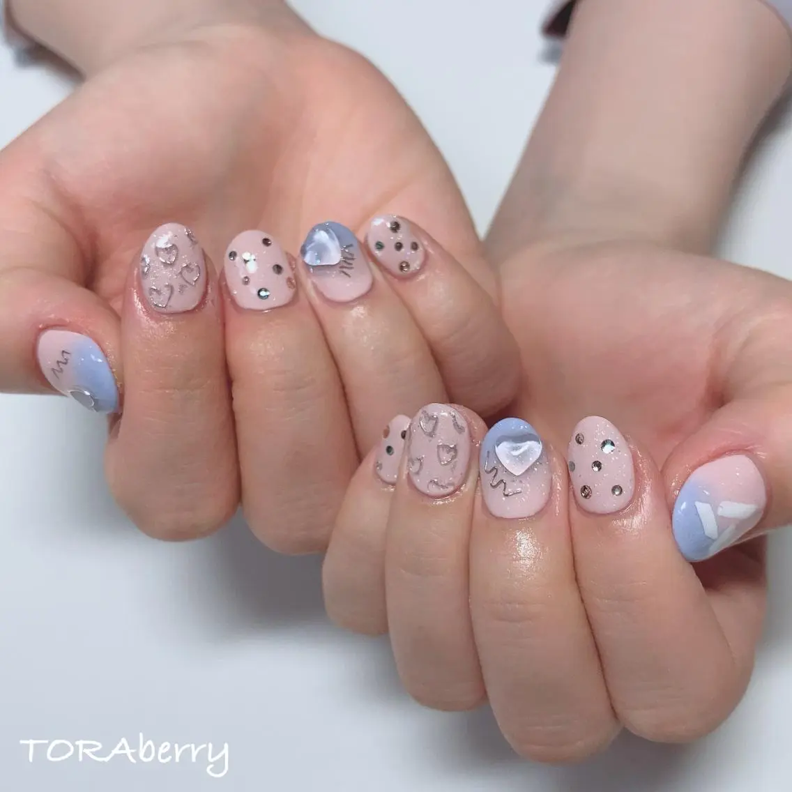ネイル ハンドネイル ネイリスト なつみのネイルデザイン