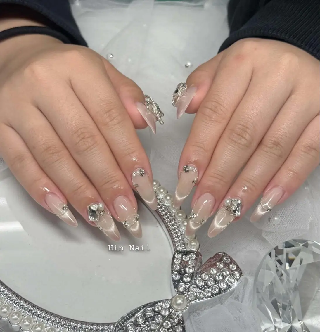 ネイル ハンドネイル HIN NAILのネイルデザイン