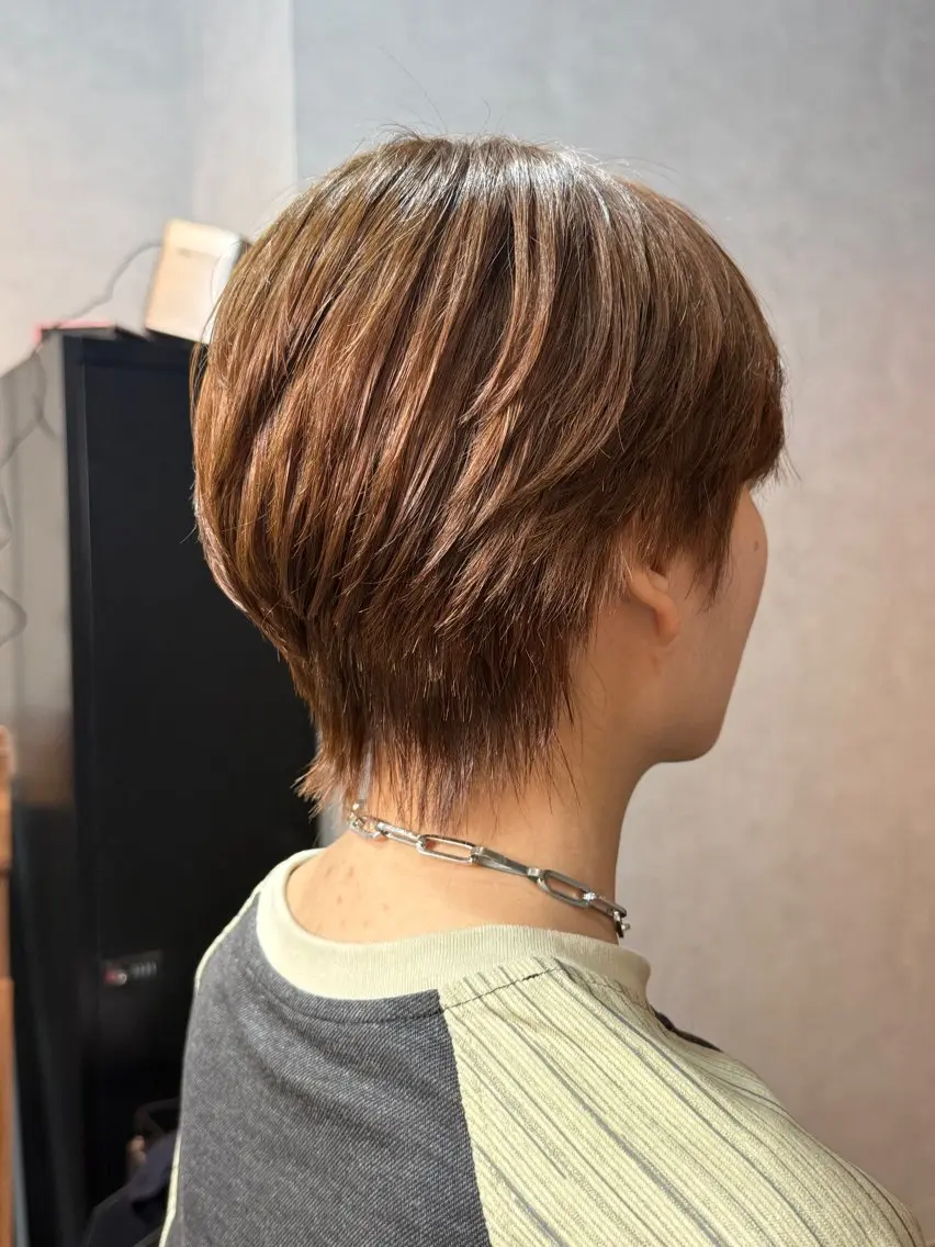 ショート カラー カット ヘアカラー トリートメント 透明感カラー/パーマ 🌀アオノのヘアスタイル