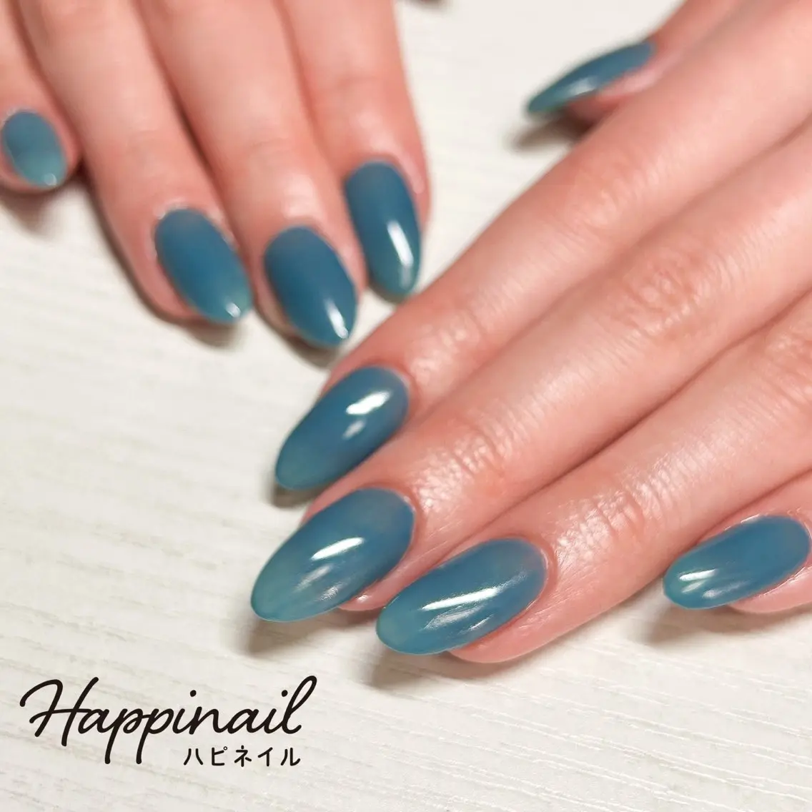 ネイル ワンカラーネイル 冬ネイル ケアが得意なサロン Happinailのエステ・リラクイメージ