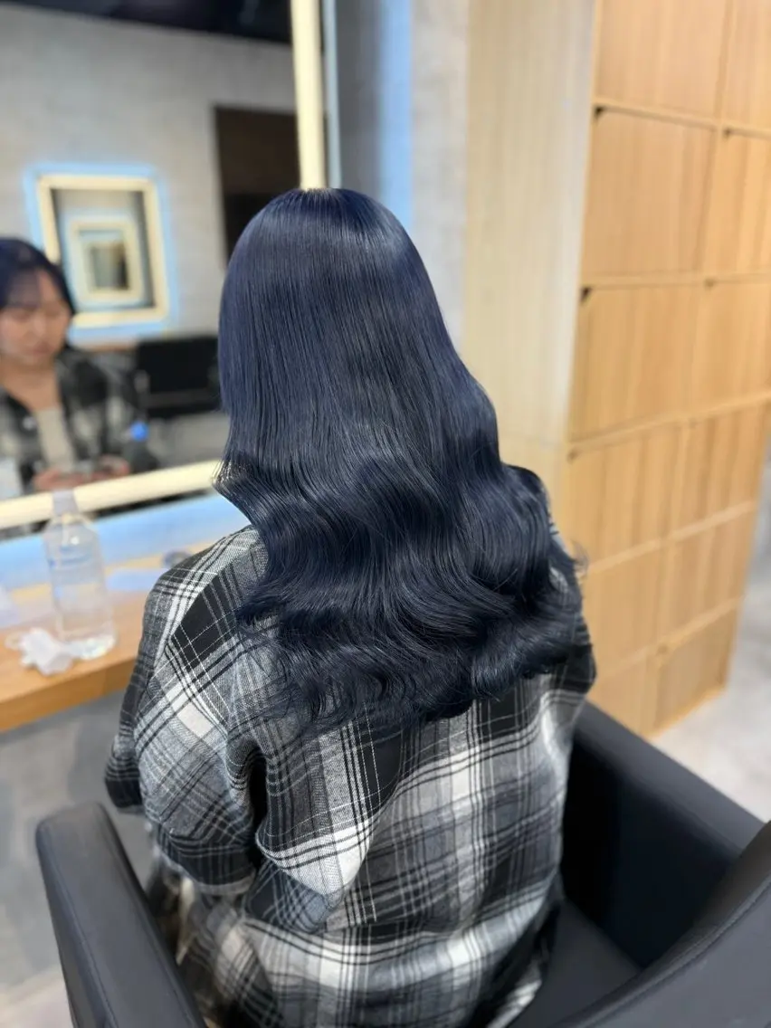 ロング ヘアカラー ヘアセット 透明感/韓国風 RENA🤎のヘアスタイル