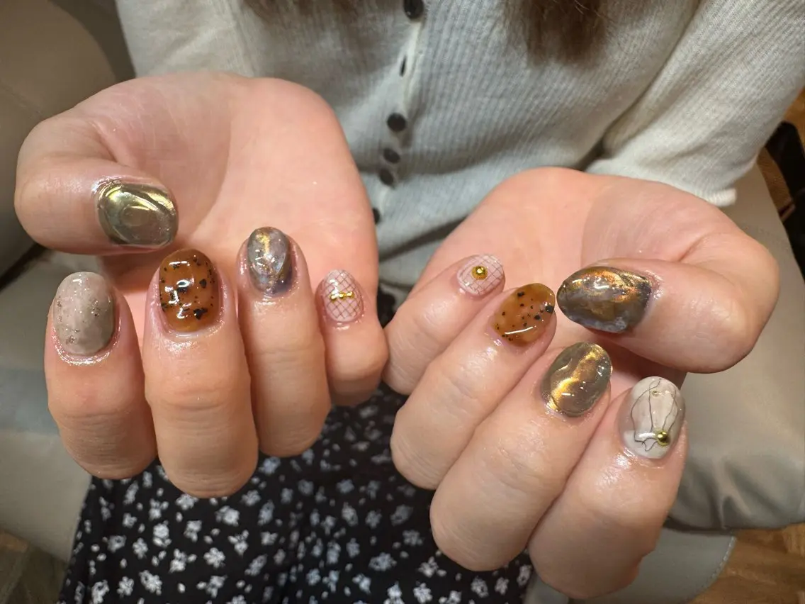 ネイル ニュアンスネイル ハンドネイル tsumeasobi 🪬macoのネイルデザイン
