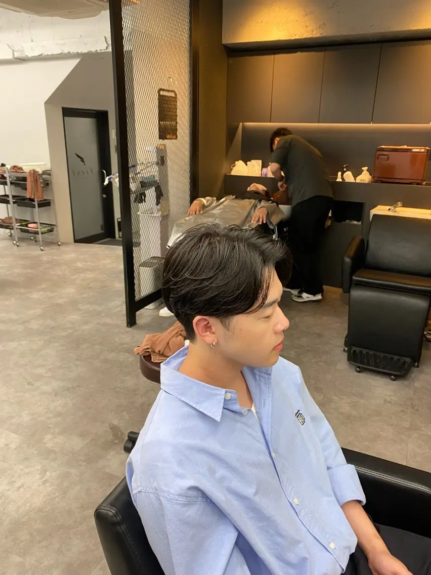 パーマ メンズ センターパート メンズパーマ ニュアンスパーマ RIKIYA👑 北千住メンズ特化👑のヘアスタイル