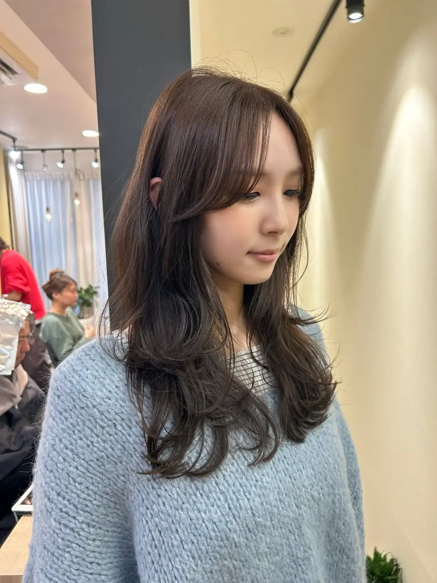 ロング カラー ベージュカラー ブラウンカラー ブラウンベージュ レイヤーカット カット ヘアカラー トリートメント hubhair レイヤー/透明感のヘアスタイル