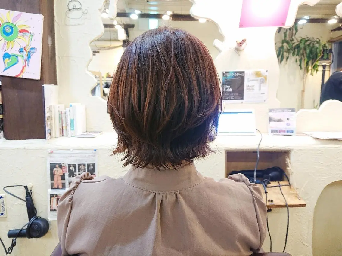 ショート ボブレイヤー ボブ レイヤーカット 「sumi」 AMIのヘアスタイル