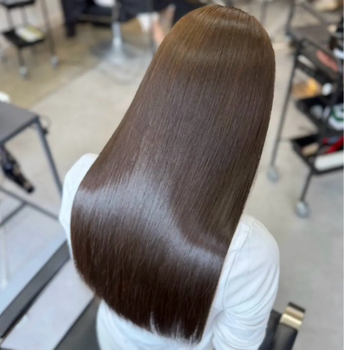ロング 古川 千歳のヘアスタイル