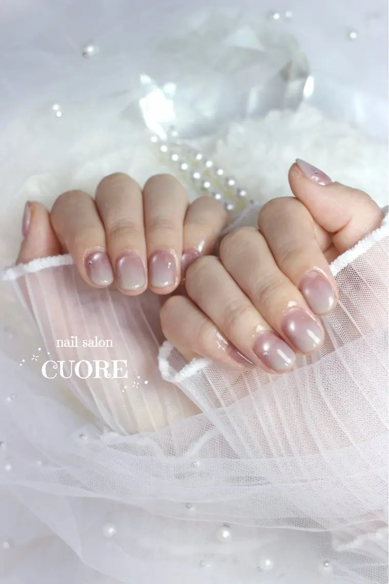 ネイル グラデーション マグネットネイル オフィスネイル シンプルネイル ハンドネイル nail salon CUOREのネイルデザイン