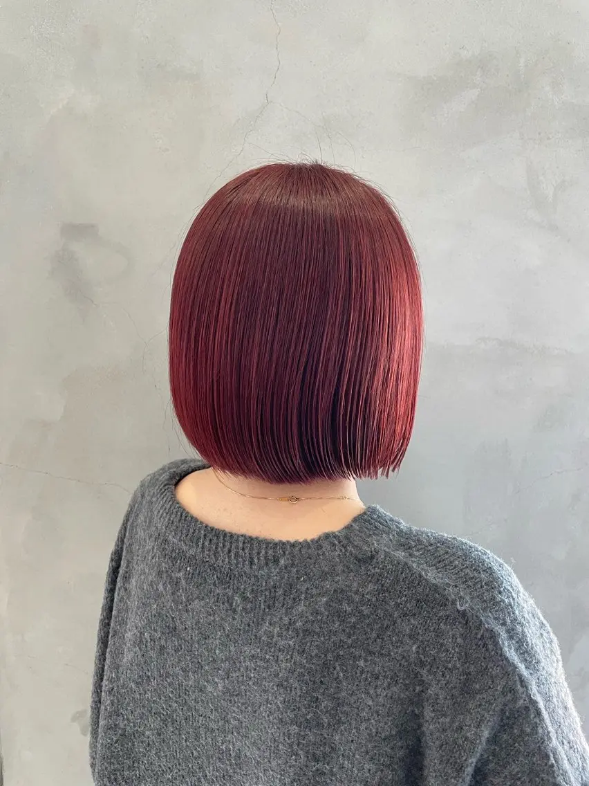 カラー レッドカラー 井上 嘉名のヘアスタイル