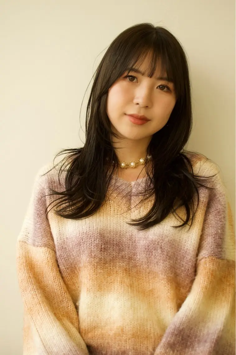 ロング カラー 切りっぱなしボブ ブリーチ 透明感カラー ダブルカラー ハイトーンカラー カット ヘアカラー トリートメント cana 札幌レイヤースタイルのヘアスタイル