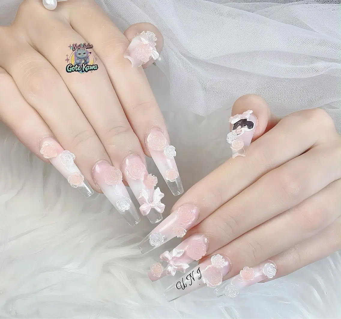 ネイル チークネイル クリアネイル ピンク 春ネイル バレンタイン ハンドネイル ハンドケア Gote Kawa nail salonのネイルデザイン