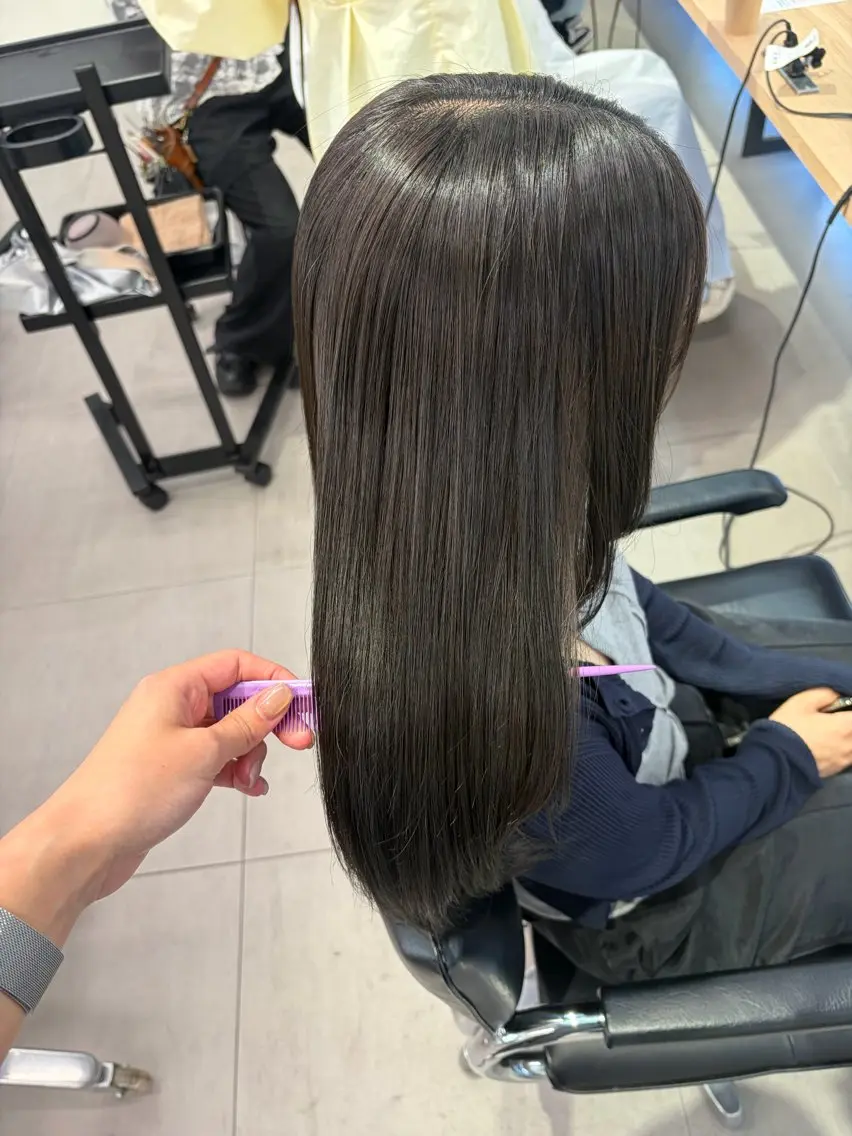 ロング カラー 縮毛矯正 ヘアカラー 縮毛矯正 縮毛/くすみカラー Mariamu🌼のヘアスタイル