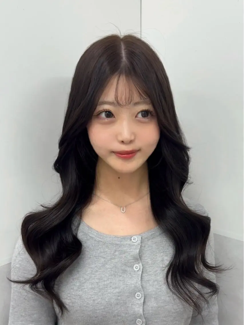 ロング カラー カット ヘアカラー トリートメント 魅力引き出しヘア🐾 るくものヘアスタイル