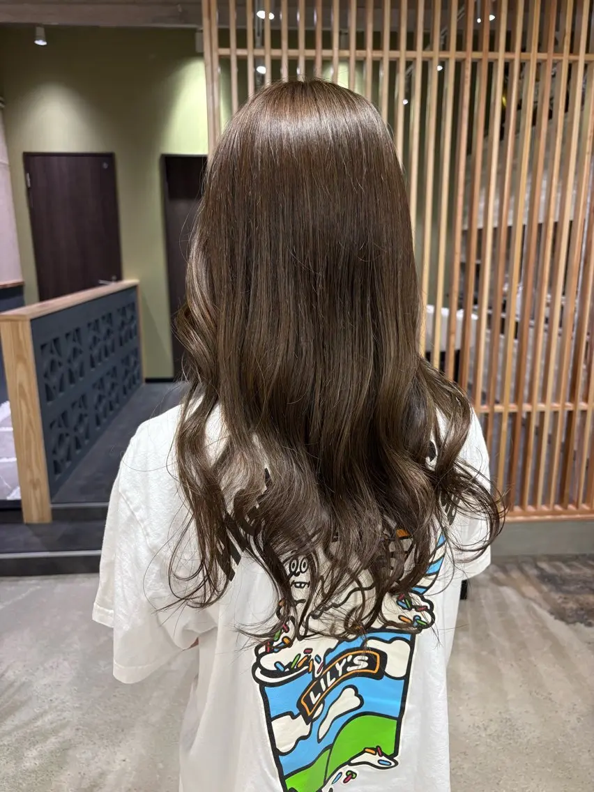 ロング カット ヘアカラー トリートメント 豊田 真夕のヘアスタイル