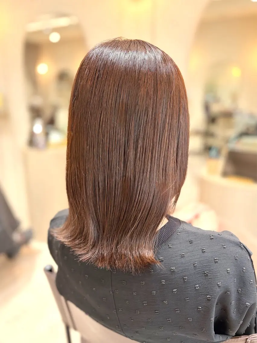 セミロング カラー 菅原 渚のヘアスタイル