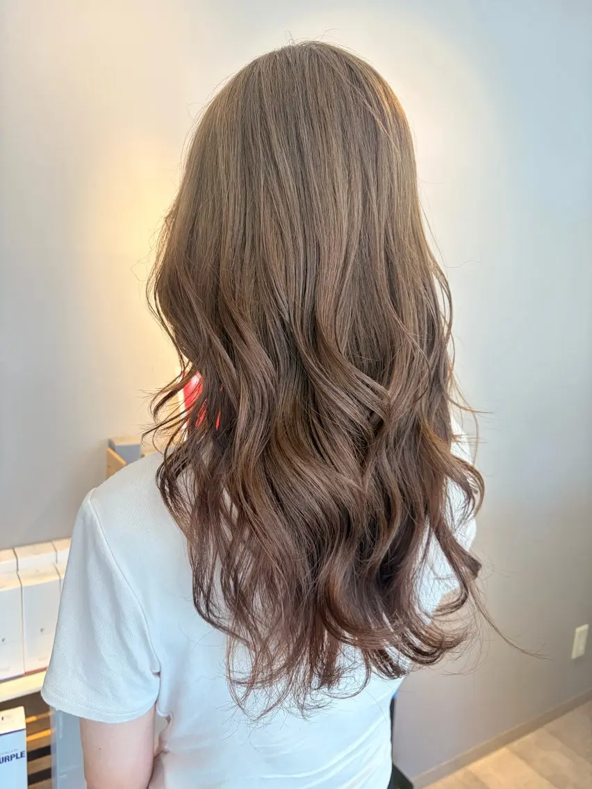 ロング カット ヘアカラー レイヤー/透けカラー ✨KANAのヘアスタイル