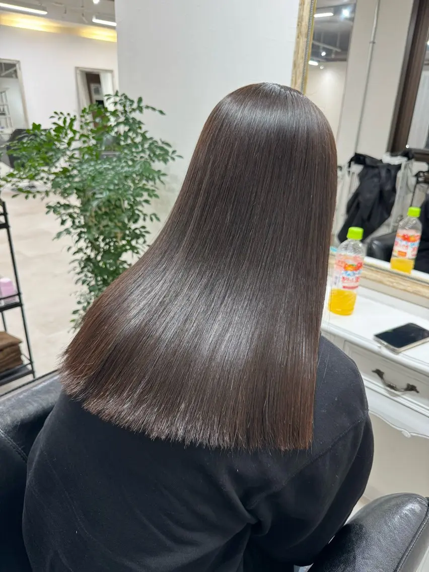 ロング 縮毛矯正 ChLem「クレム」 梨花のヘアスタイル