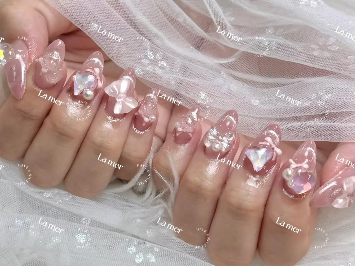 ネイル hikikibyee ♡のネイルデザイン