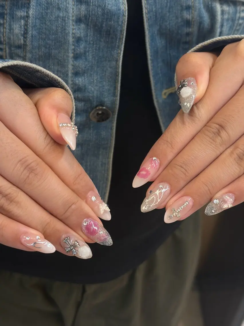 ネイル ハンドネイル 🐬Cxxu° Nail✝️のネイルデザイン