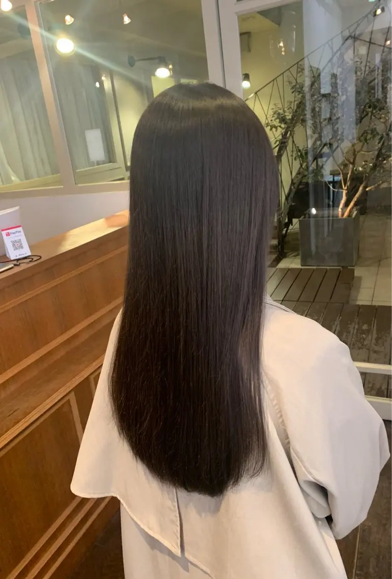 ロング カラー ベージュカラー オリーブベージュ トリートメント Make's表参道 らら🌼のヘアスタイル
