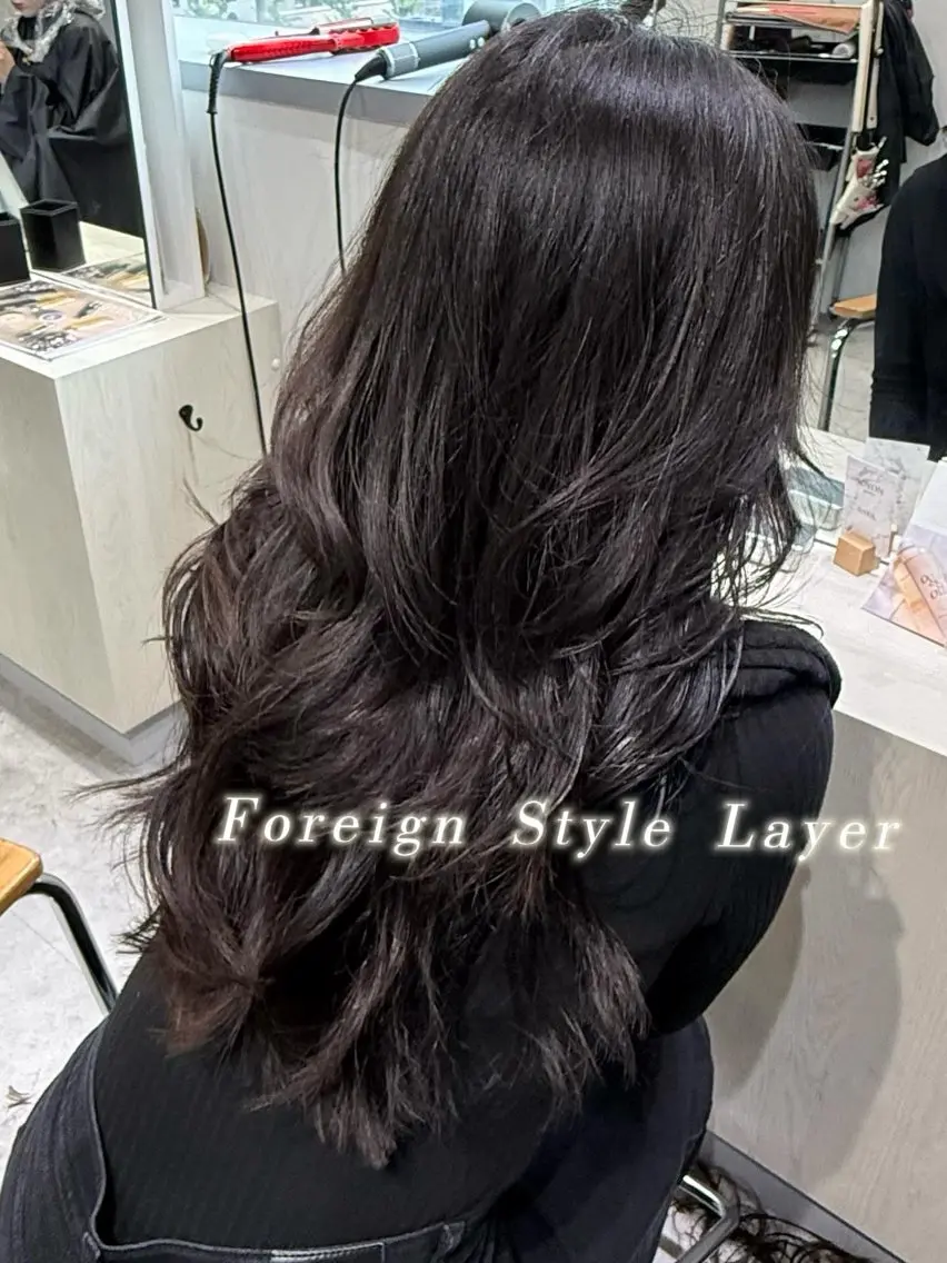 ロング 外国人風カラー レイヤーカット カット トリートメント soyon 心斎橋店のヘアスタイル