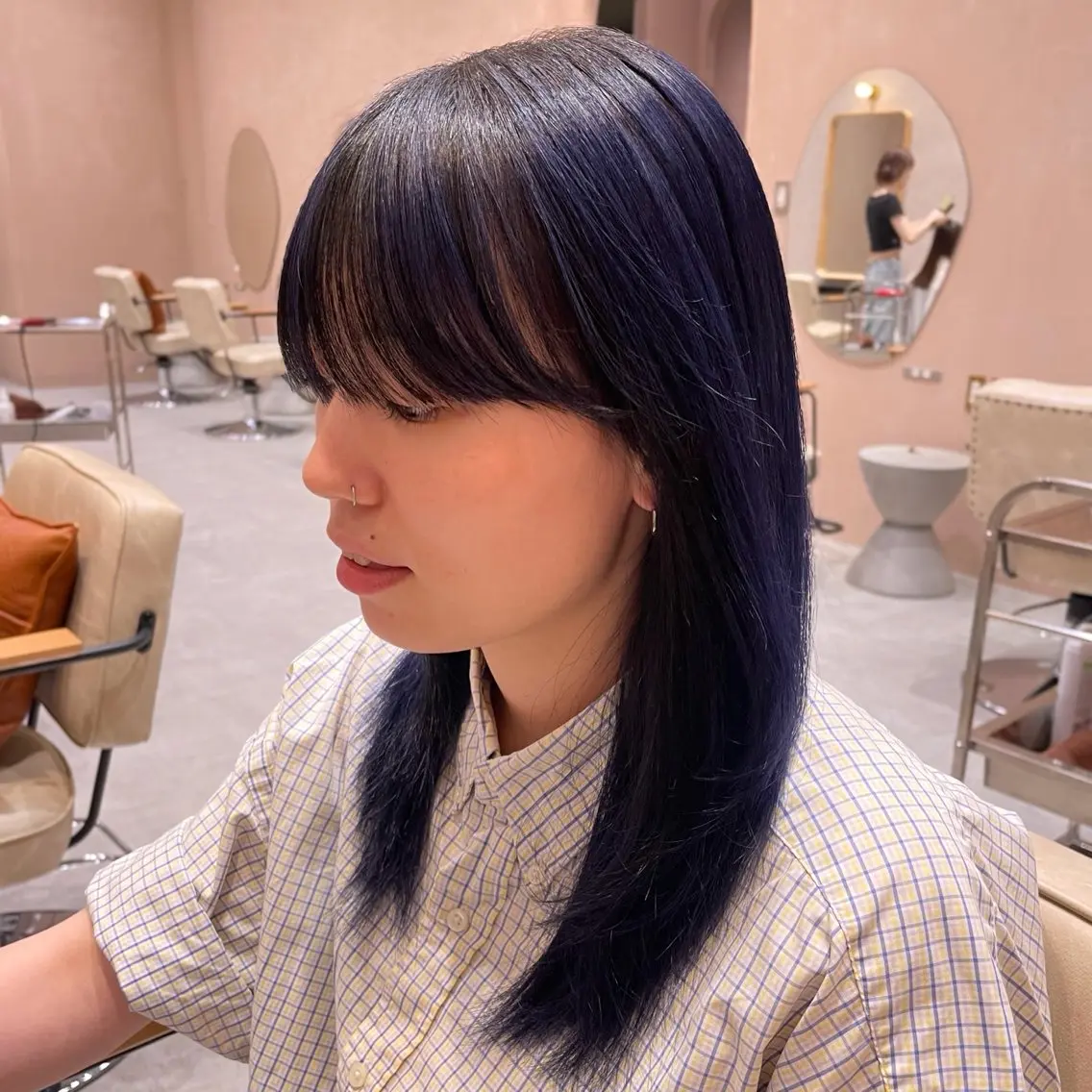 セミロング カラー ブリーチ ブルーカラー デザインカラー オレンジ イエローカラー レイヤー/柔らか 透明感カラー/ゆきなのヘアスタイル