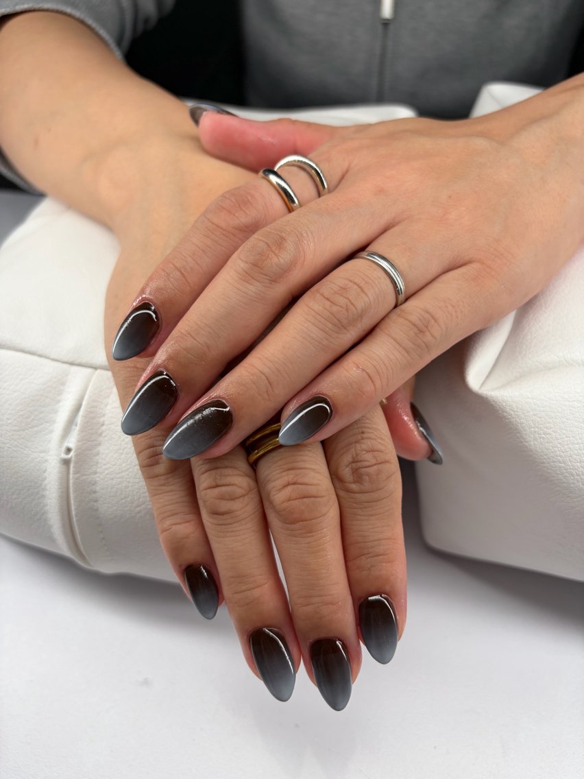 ネイル ハンドネイル eyelash& nailsalonMのネイルデザイン