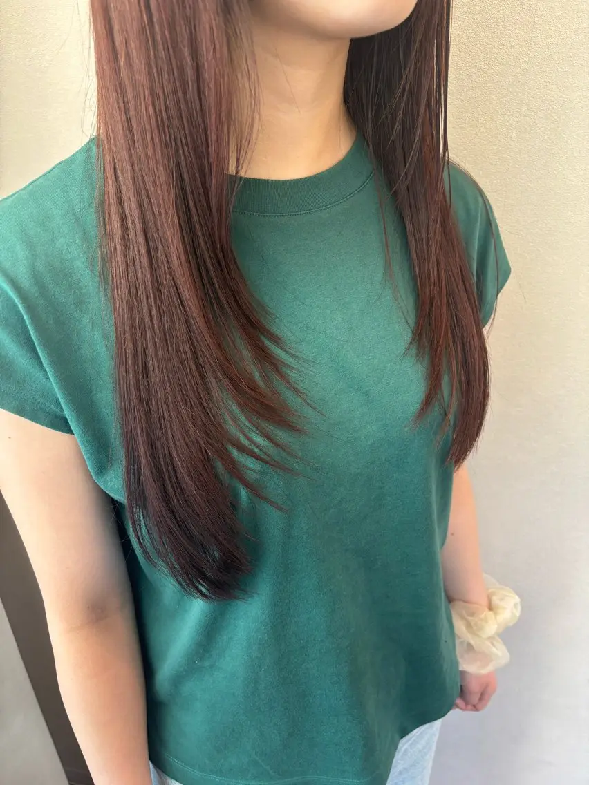 ロング レイヤーカット 小村 悠花のヘアスタイル