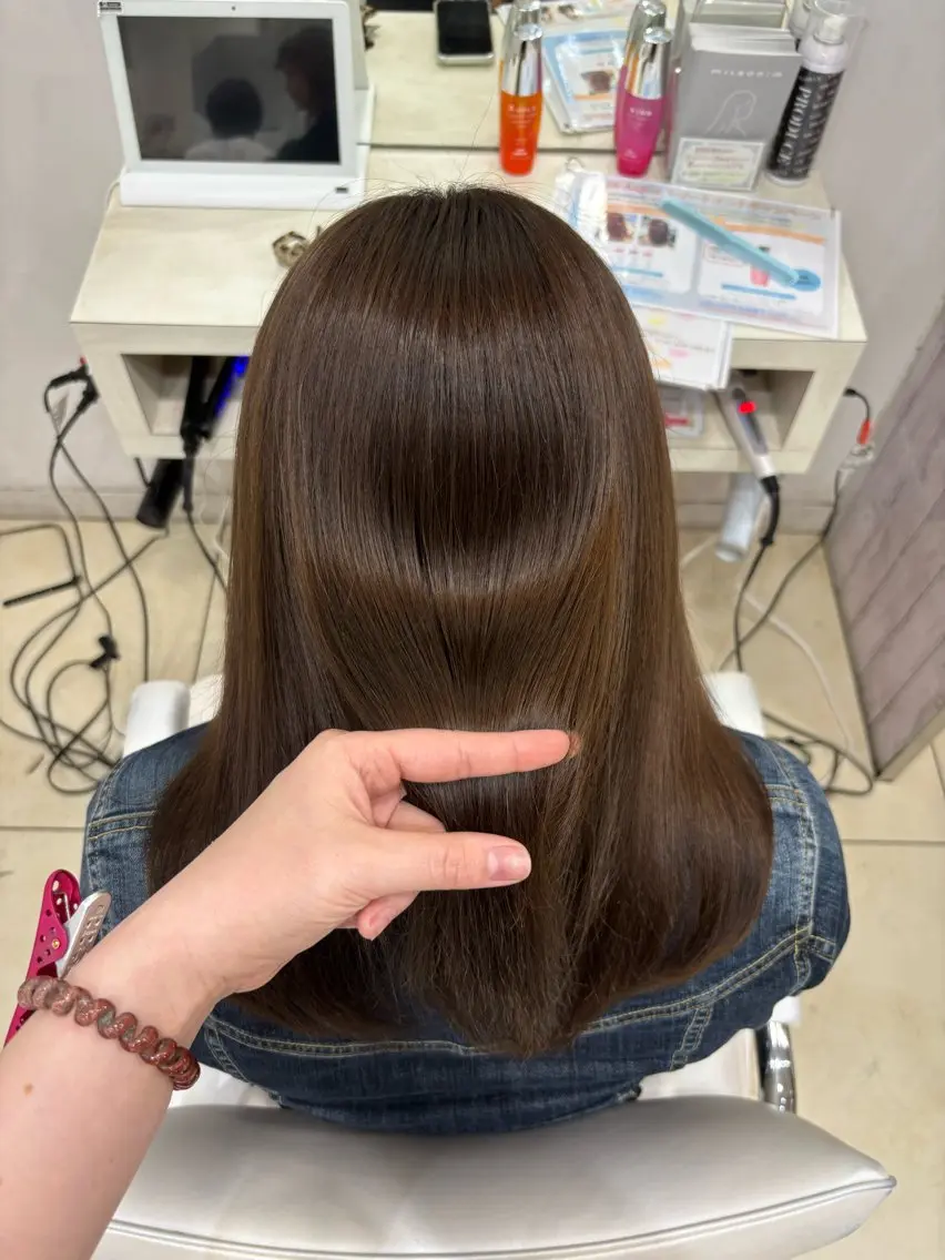 セミロング カラー カット ヘアカラー トリートメント 🎀ゆい🎀 髪質改善カラー🎀のヘアスタイル