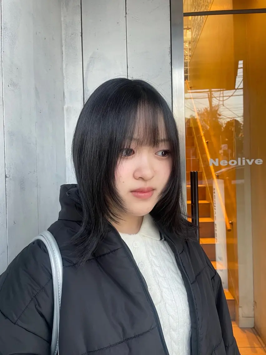 ミディアム レイヤーカット 顔周りレイヤー☆ スパ☆石上遥楓のヘアスタイル