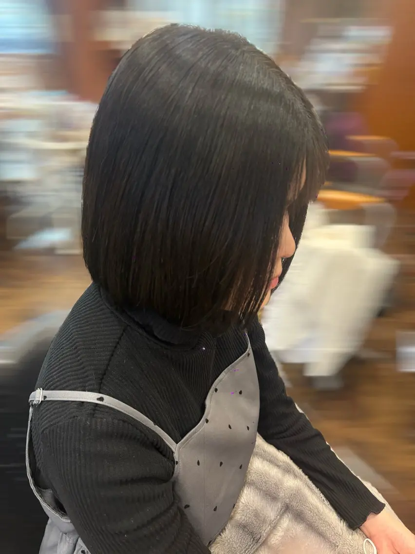 ショート カラー カット 落合 ちりのヘアスタイル