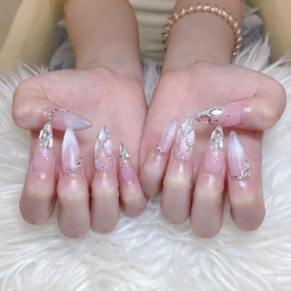 ネイル ハンドネイル ANH ゴテゴテネイルのネイルデザイン