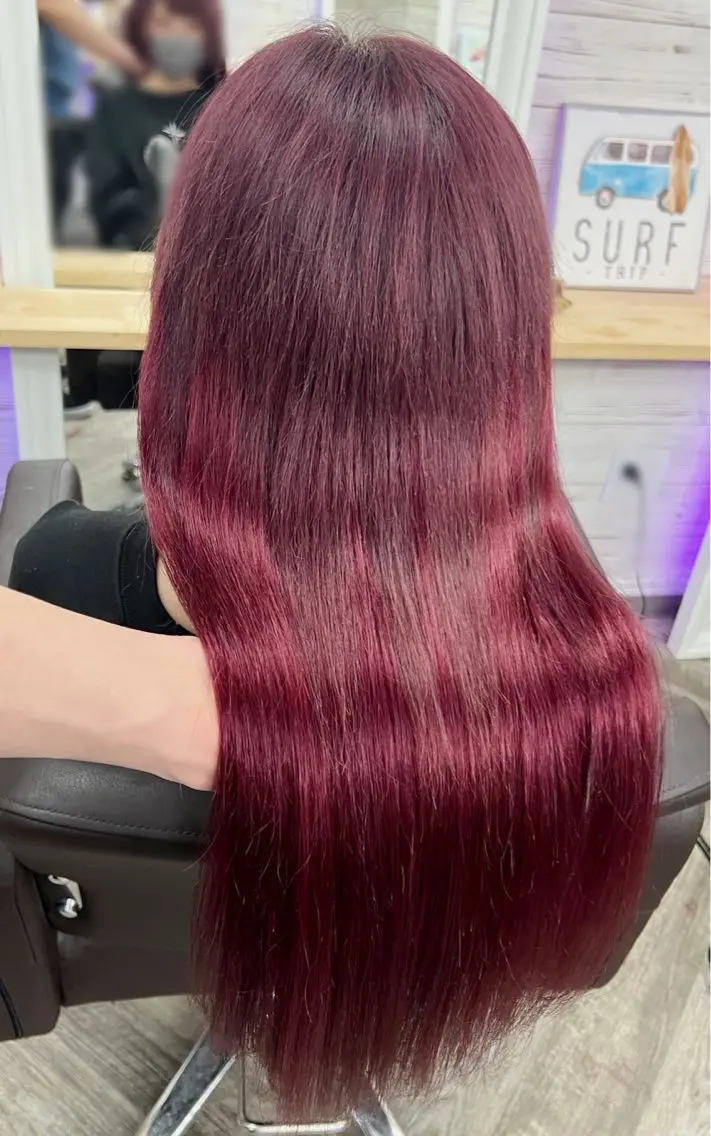 セミロング カラー ヘアアレンジ シールエクステ ブリーチ ピンクカラー エクステ 枝毛カット＆髪質改善 満足NO.1岡しゃんのヘアスタイル