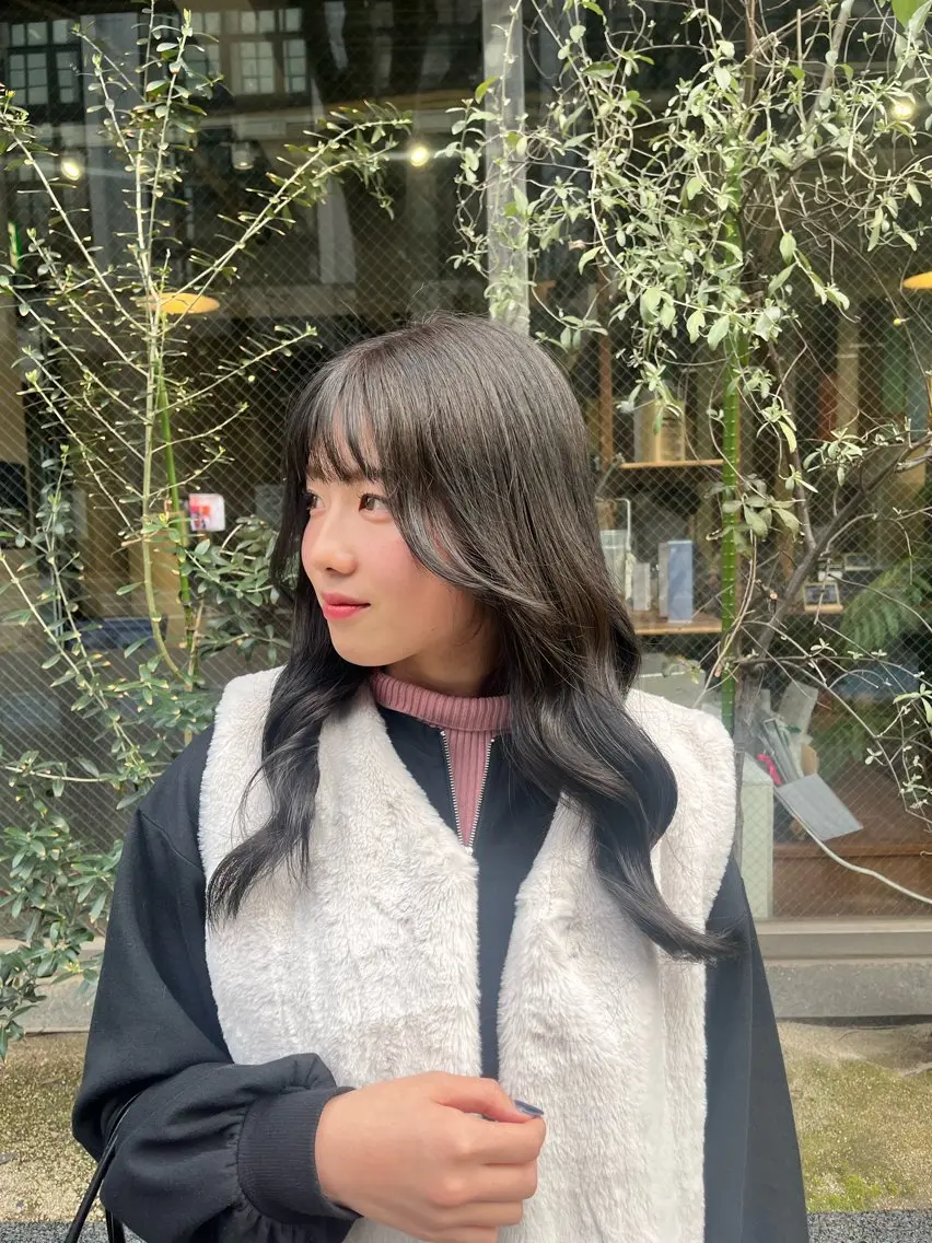 ロング カラー 透明感カラー えんぐちとも／透明感 カラー／博多ボブのヘアスタイル