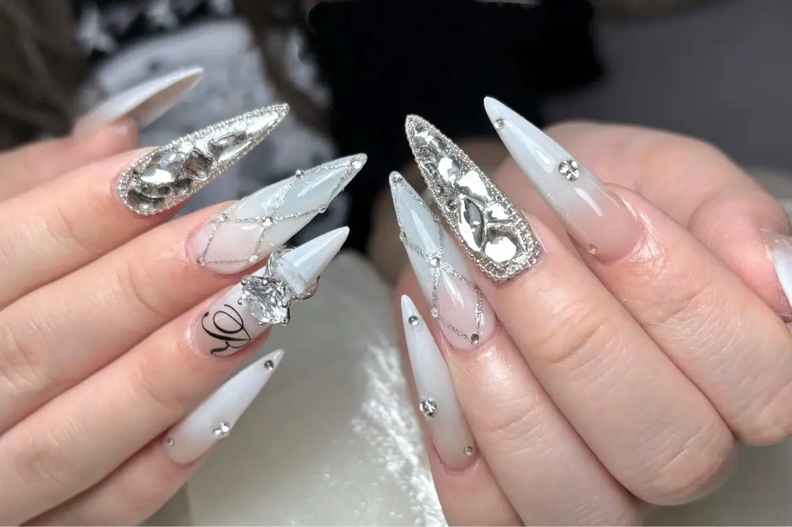 ネイル ハンドネイル Luvia Ginzaのネイルデザイン