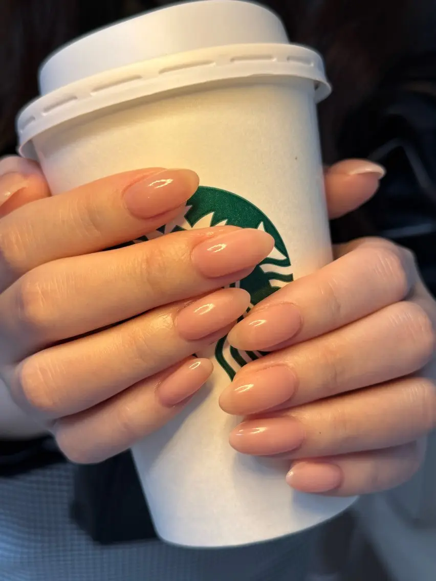 ネイル アートネイル オーロラネイル チークネイル フレンチネイル ガラスフレンチ ハンドネイル 🎀🎀YooLi Nail Salonのネイルデザイン