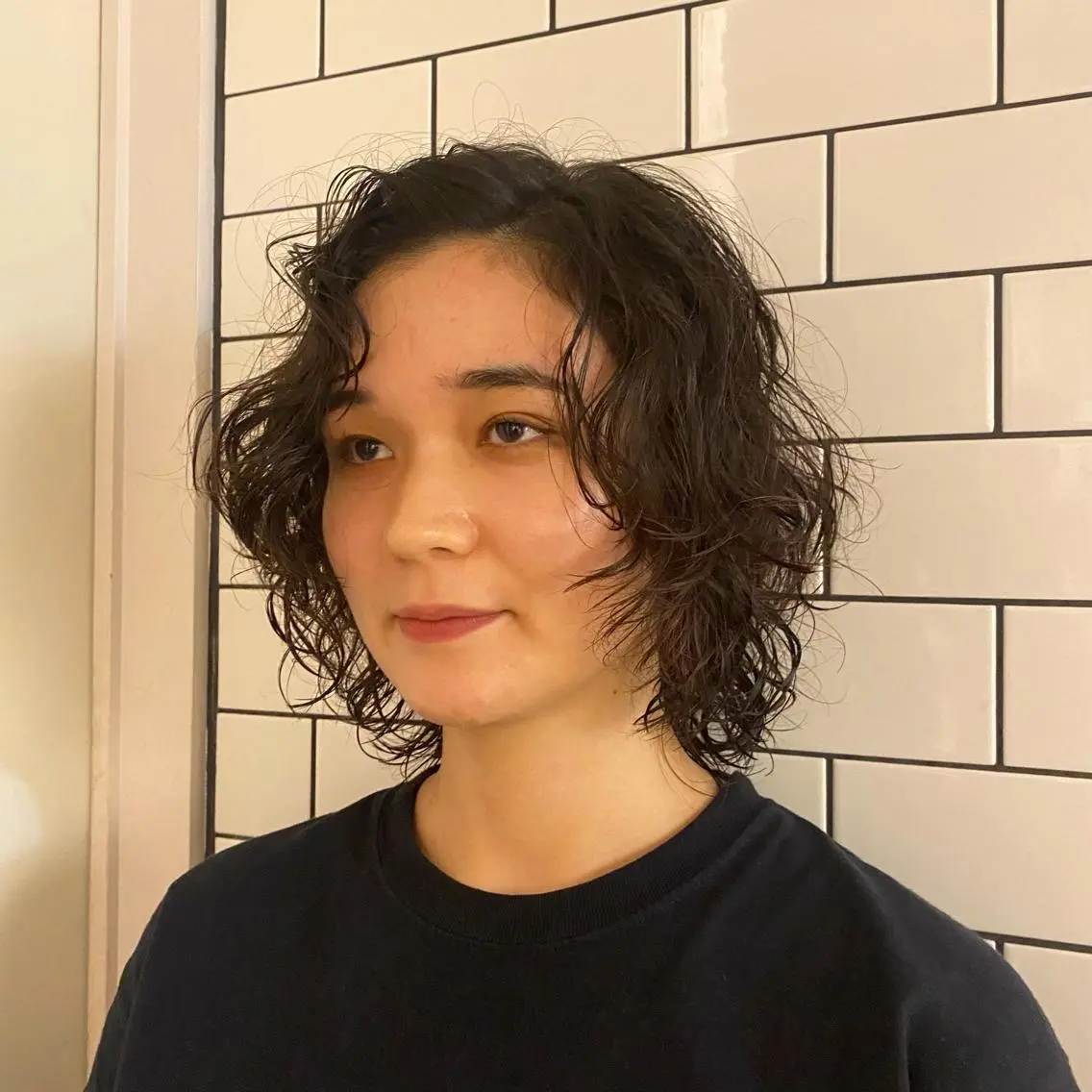 ミディアム ミディアムパーマ くせ毛 Yuki☺︎パーマ レイヤーカットのヘアスタイル